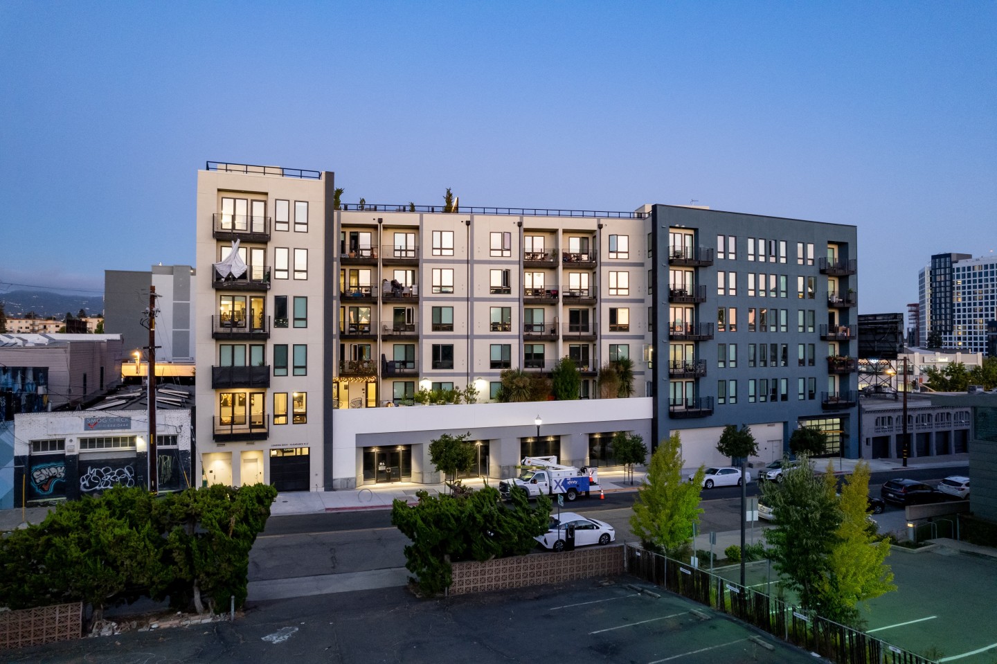 Axis Oakland Image 1