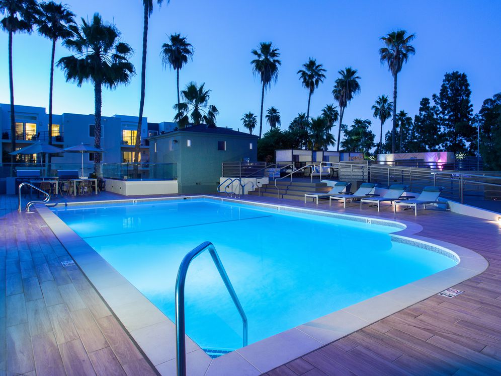 Avalon Woodland Hills Image 34