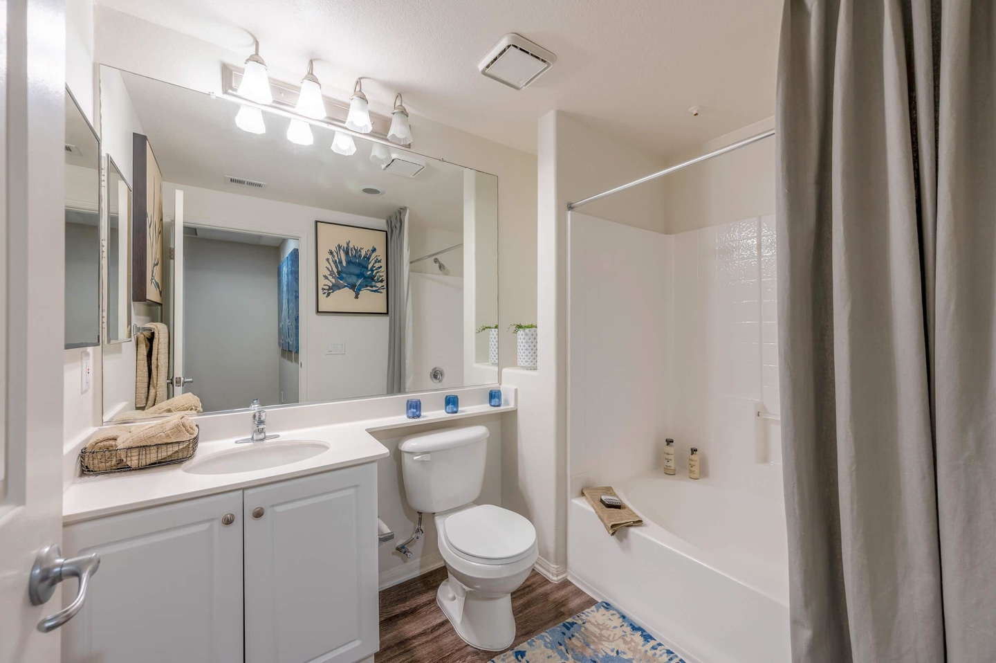 Laurel Terrace Apartment Homes Image 55