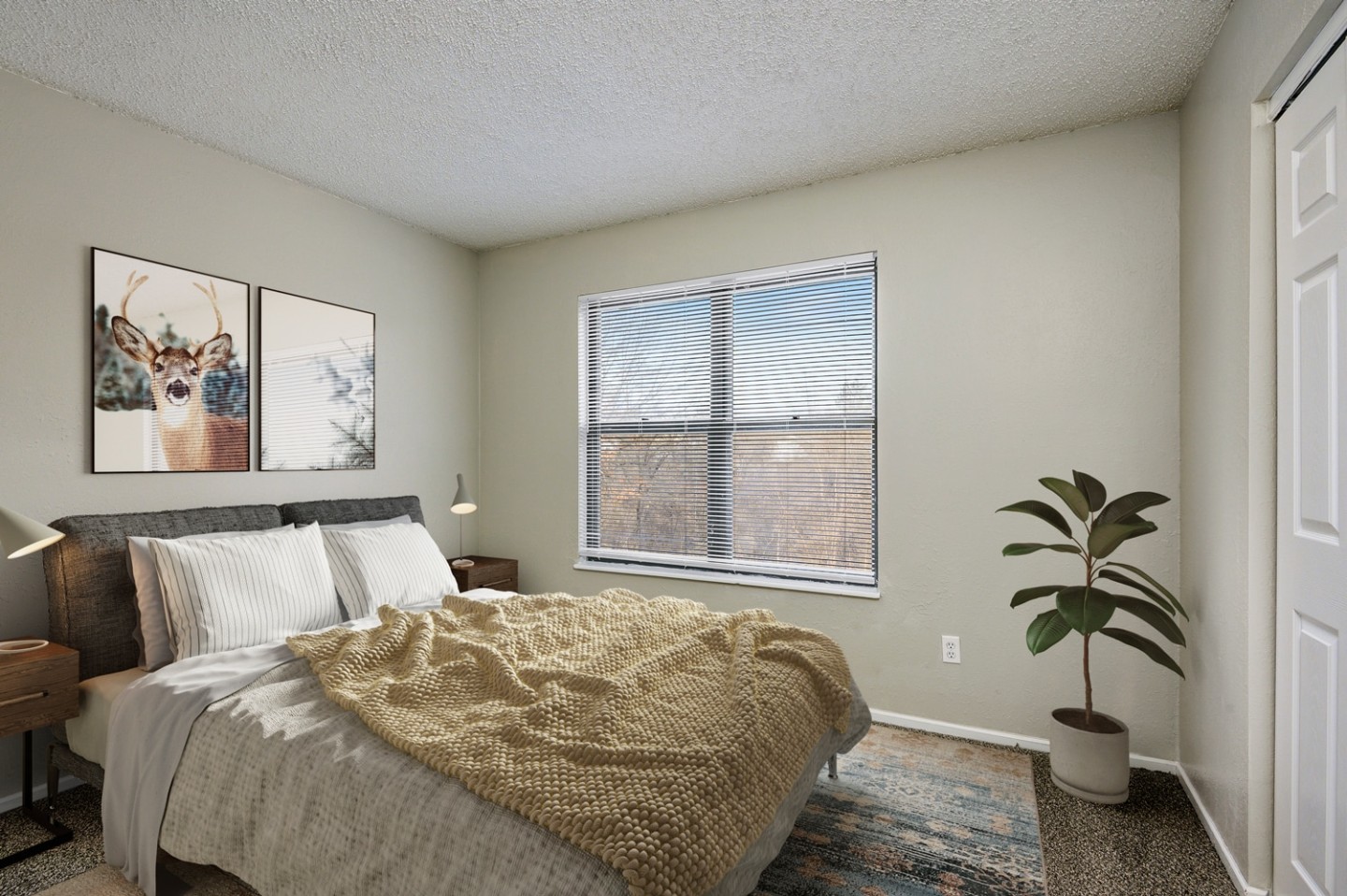Cedar Ridge Apartments and Townhomes Image 2