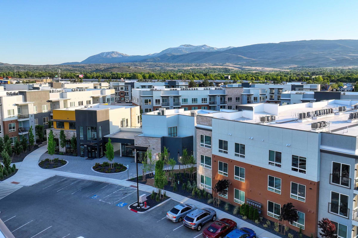 Halcyon Apartments Image 32