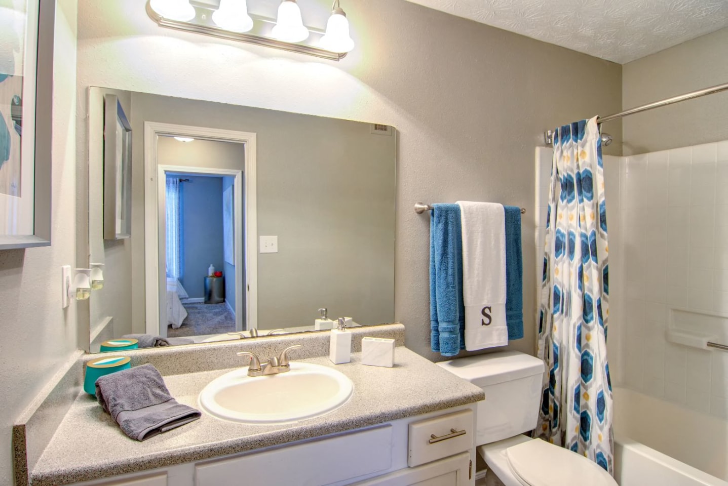 Sutter Lake Apartments Image 24