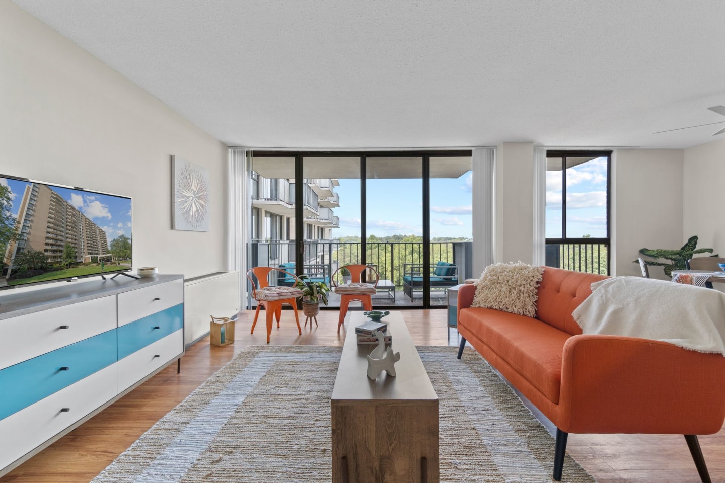 Westchester Tower Rental Apartments Image 1