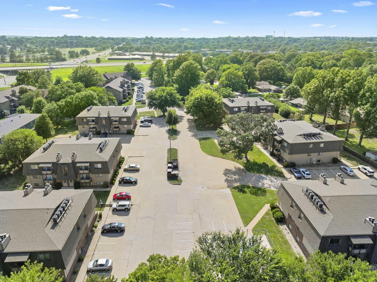 Sandstone Apartments Image 20
