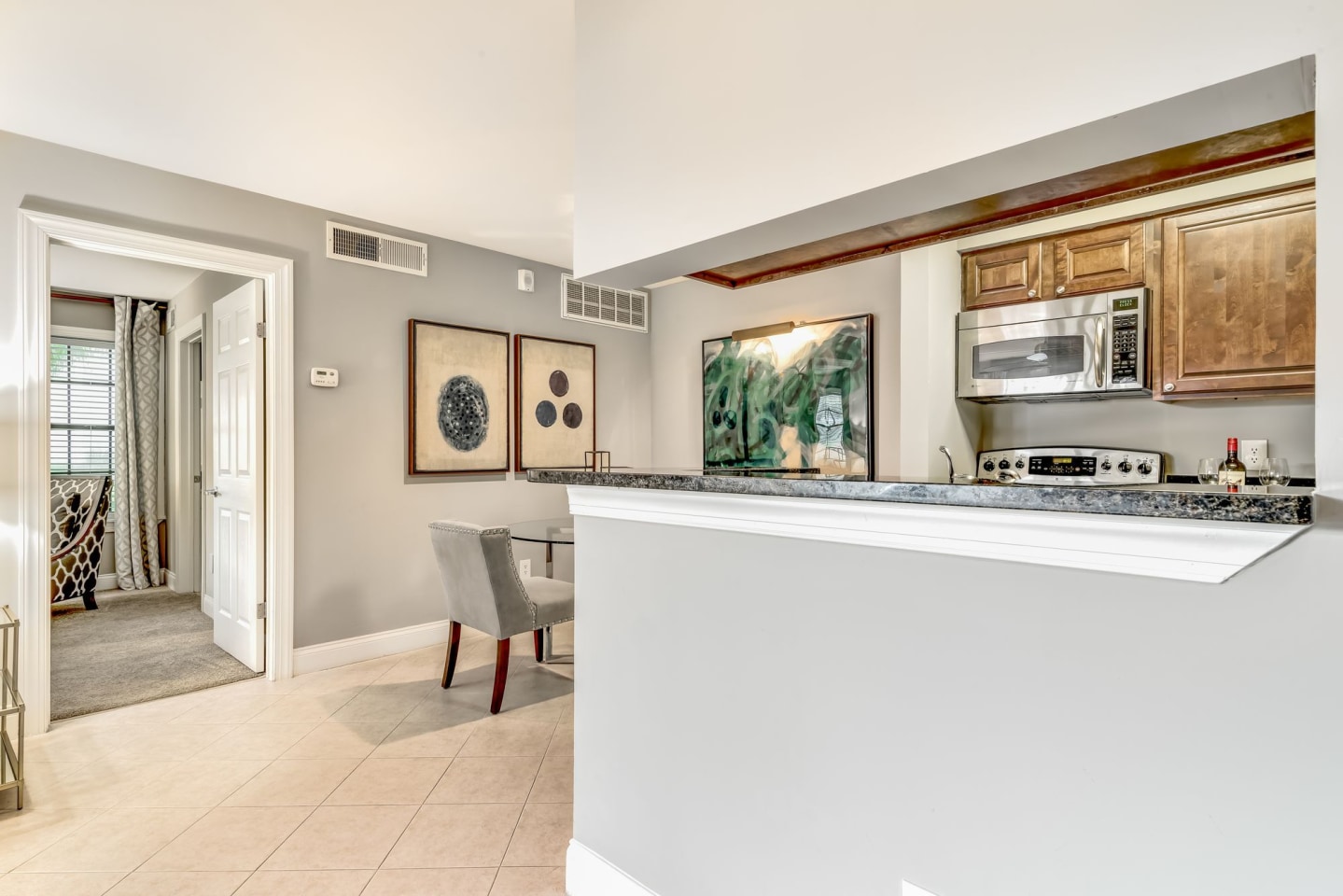 Mizner Court Image 14