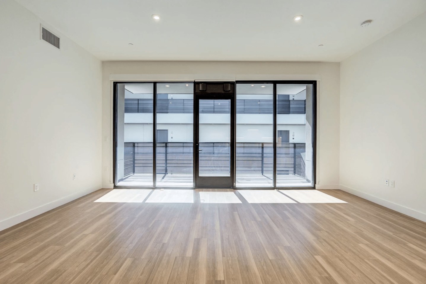 Maya Apartments Image 19