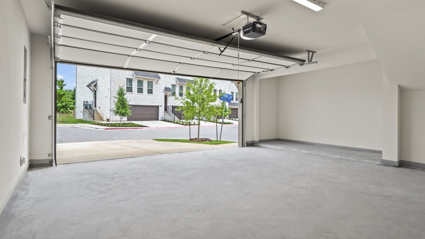Summit Brownstones Townhomes Image 25