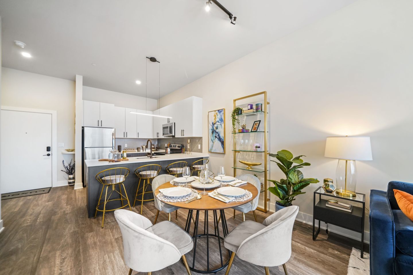 Luxor Lifestyle Apartments Lansdale Image 5