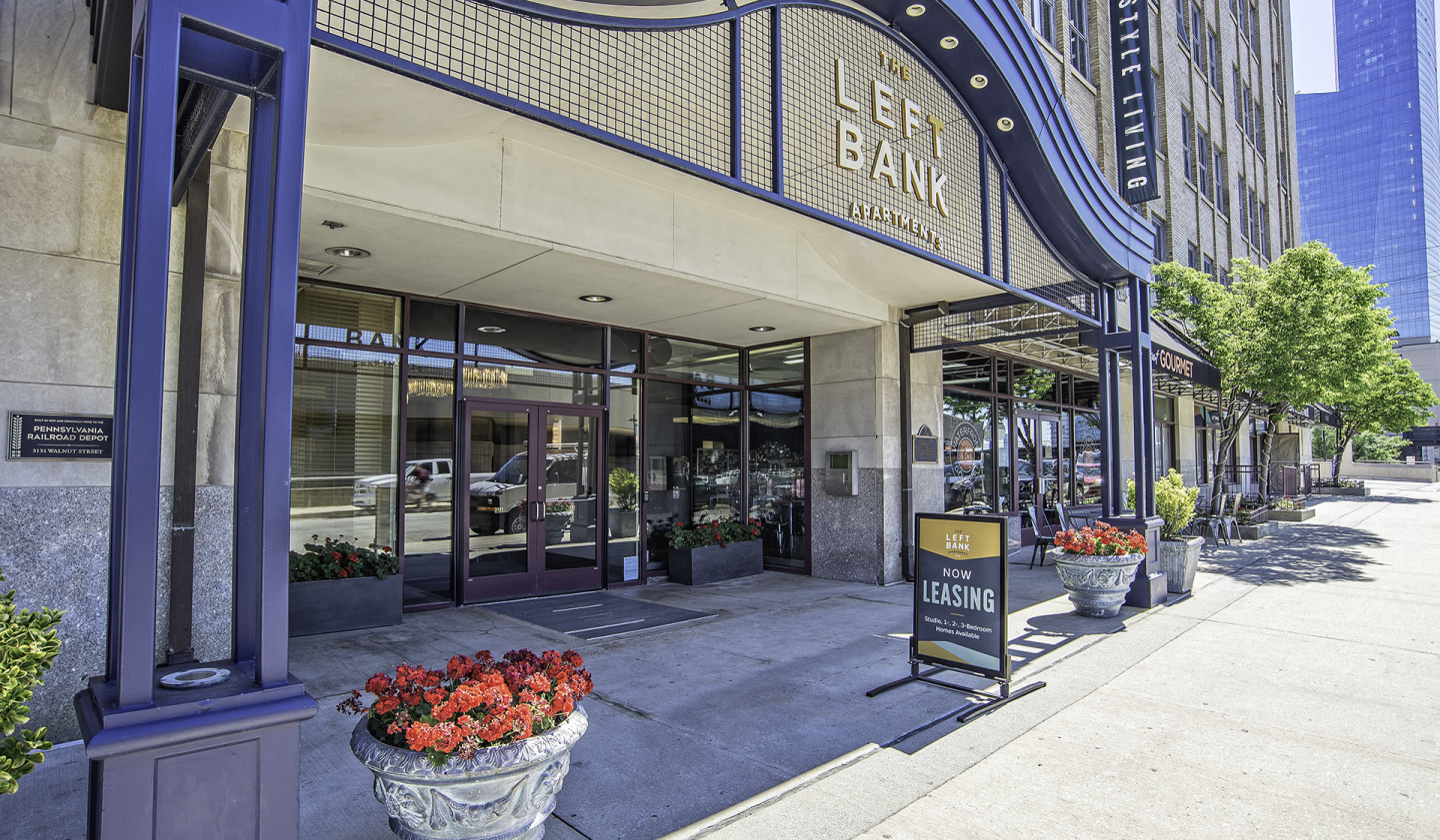 The Left Bank Image 32