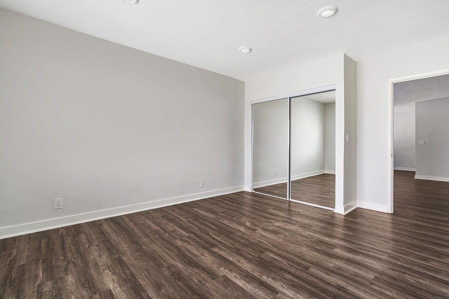 444 28th Street Apartments Image 33