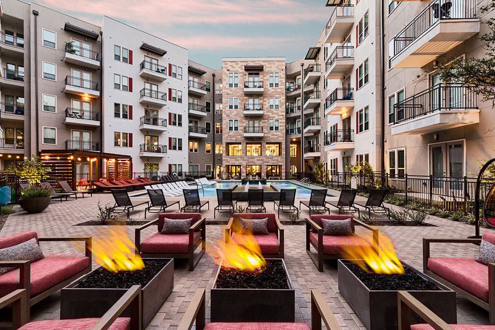 Cortland Las Colinas Image 21