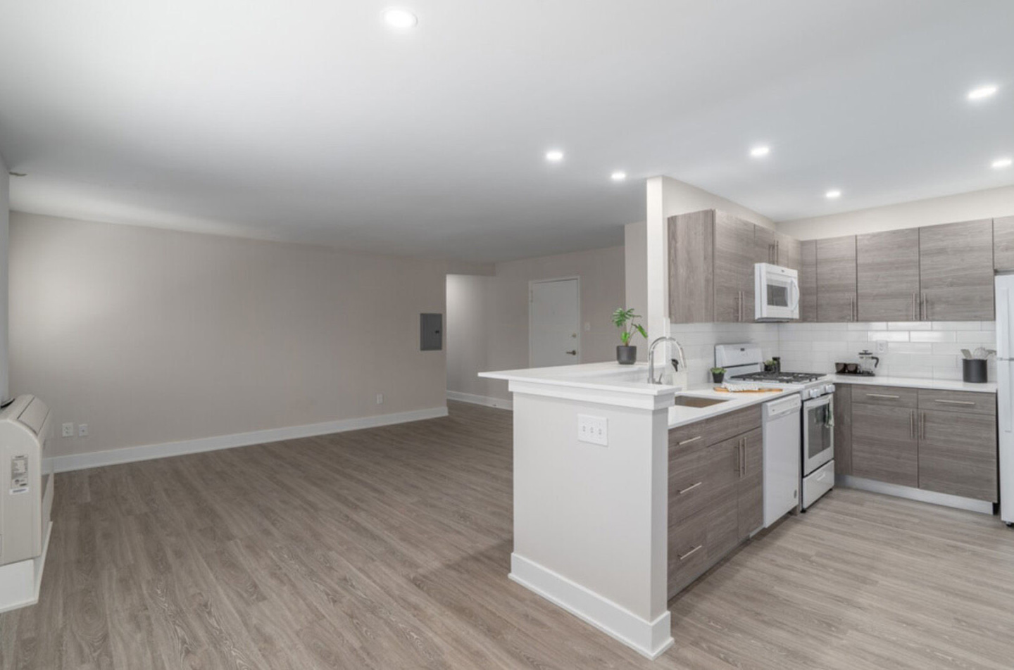 The Ridge Apartments Image 3