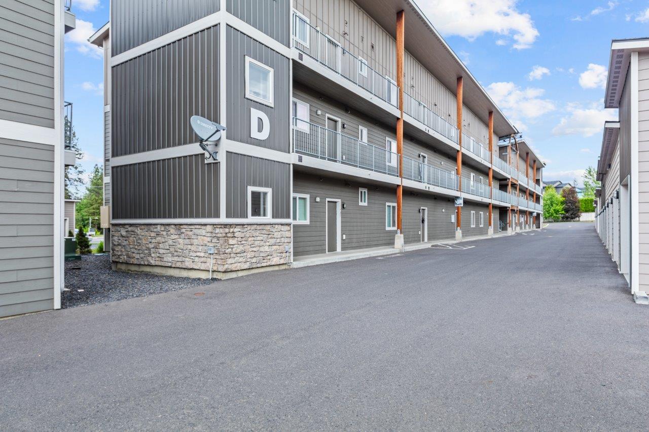 Dakota Flats Image 18