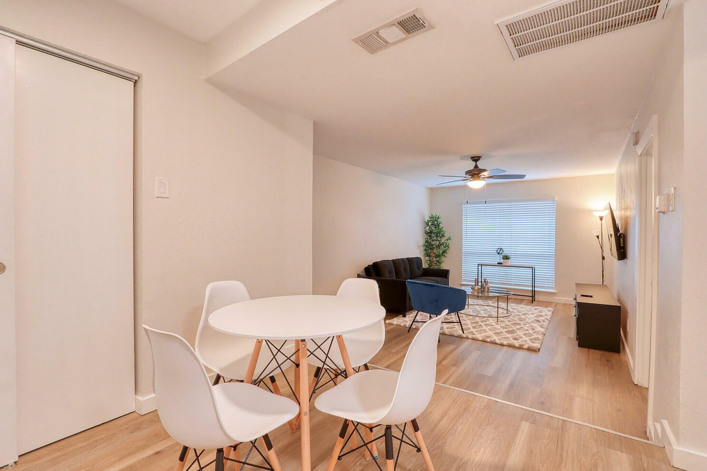 Prescott Luxury Apartments Image 42