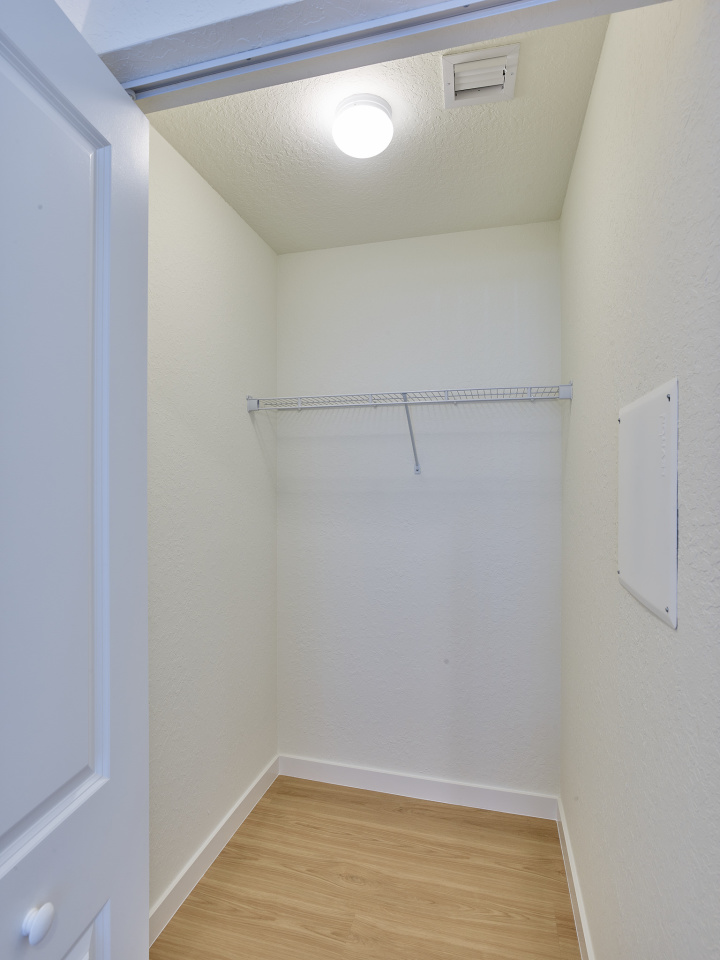 Gateway Luxury Apartments Image 19