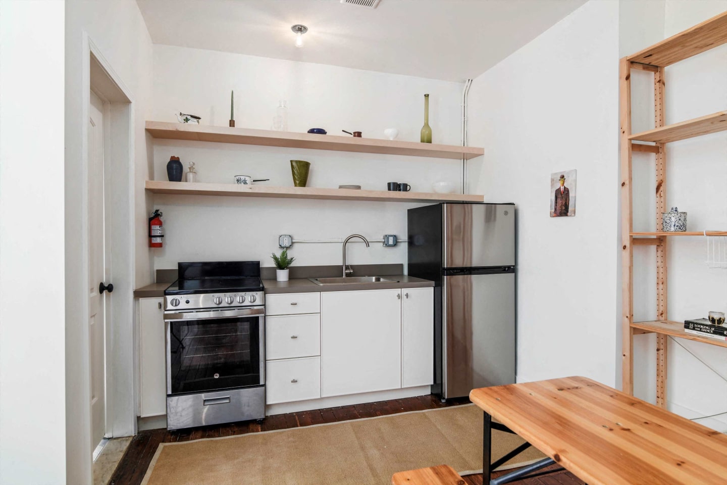 655 Hazelwood Image 2