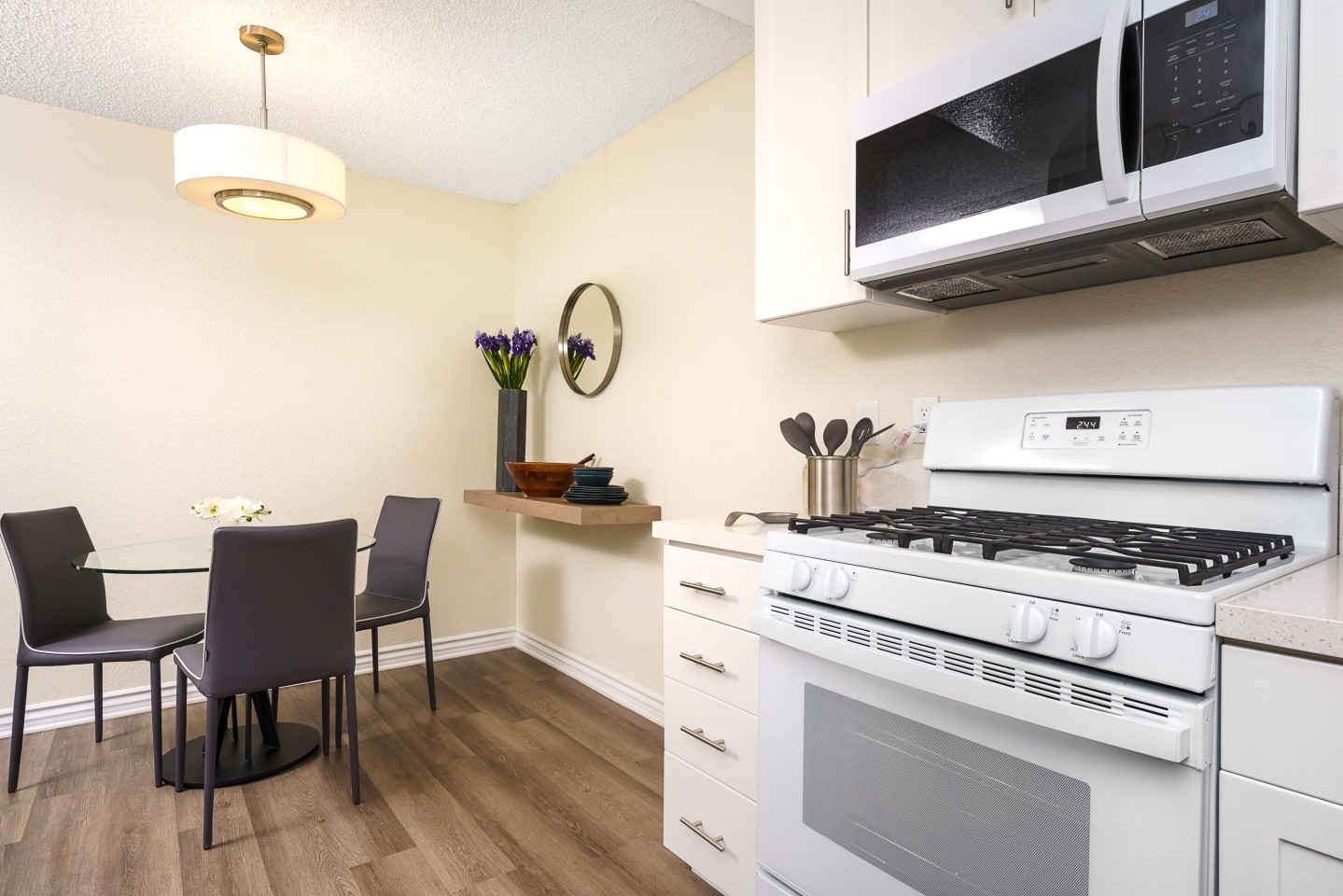 Sunstone Place Image 13
