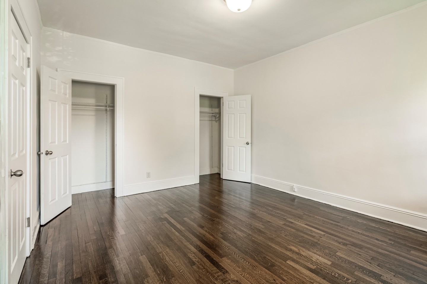 55 Monroe Place Apartments Image 9