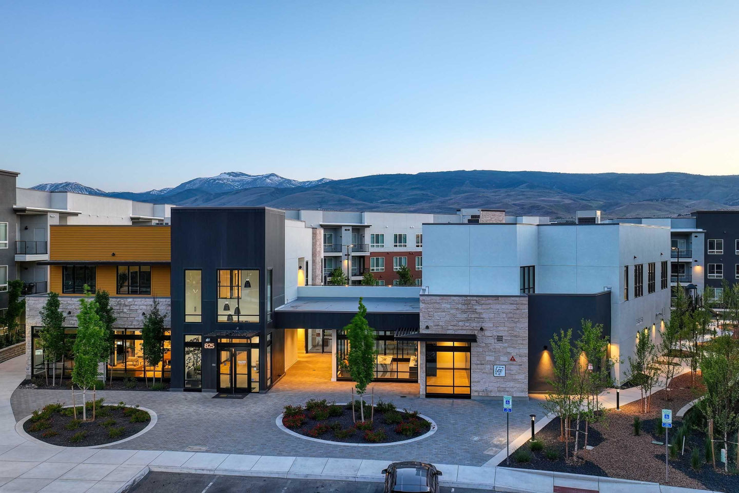 Halcyon Apartments Image 34