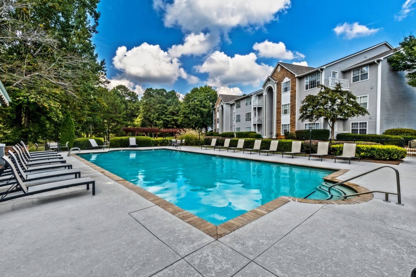 Lullwater at Calumet Apartments Image 16