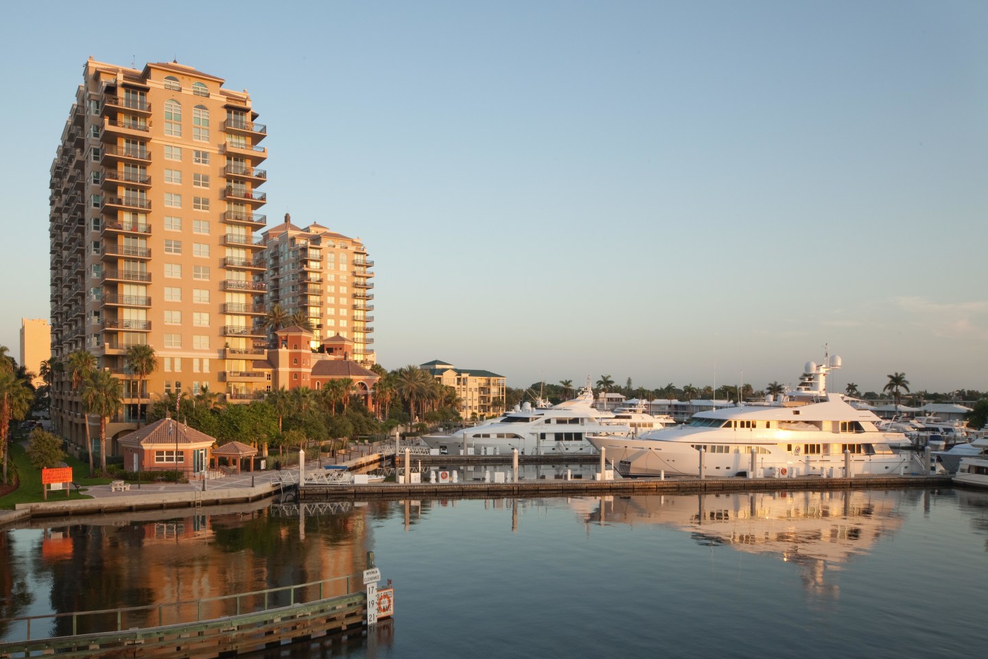 Sunrise Harbor Image 27
