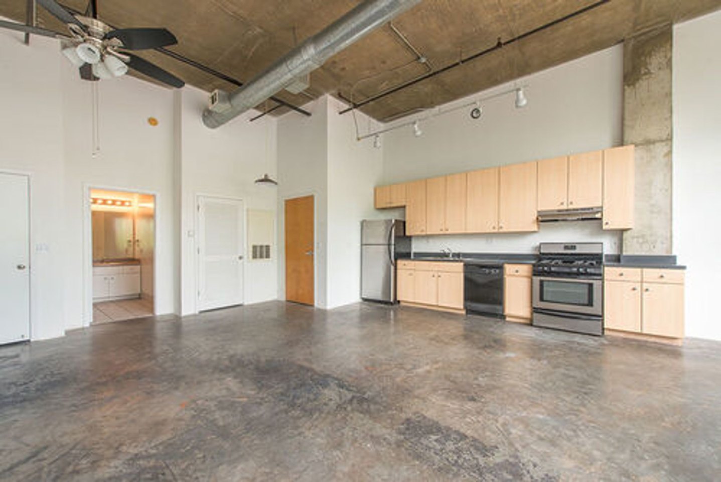 Ice House Lofts Image 5
