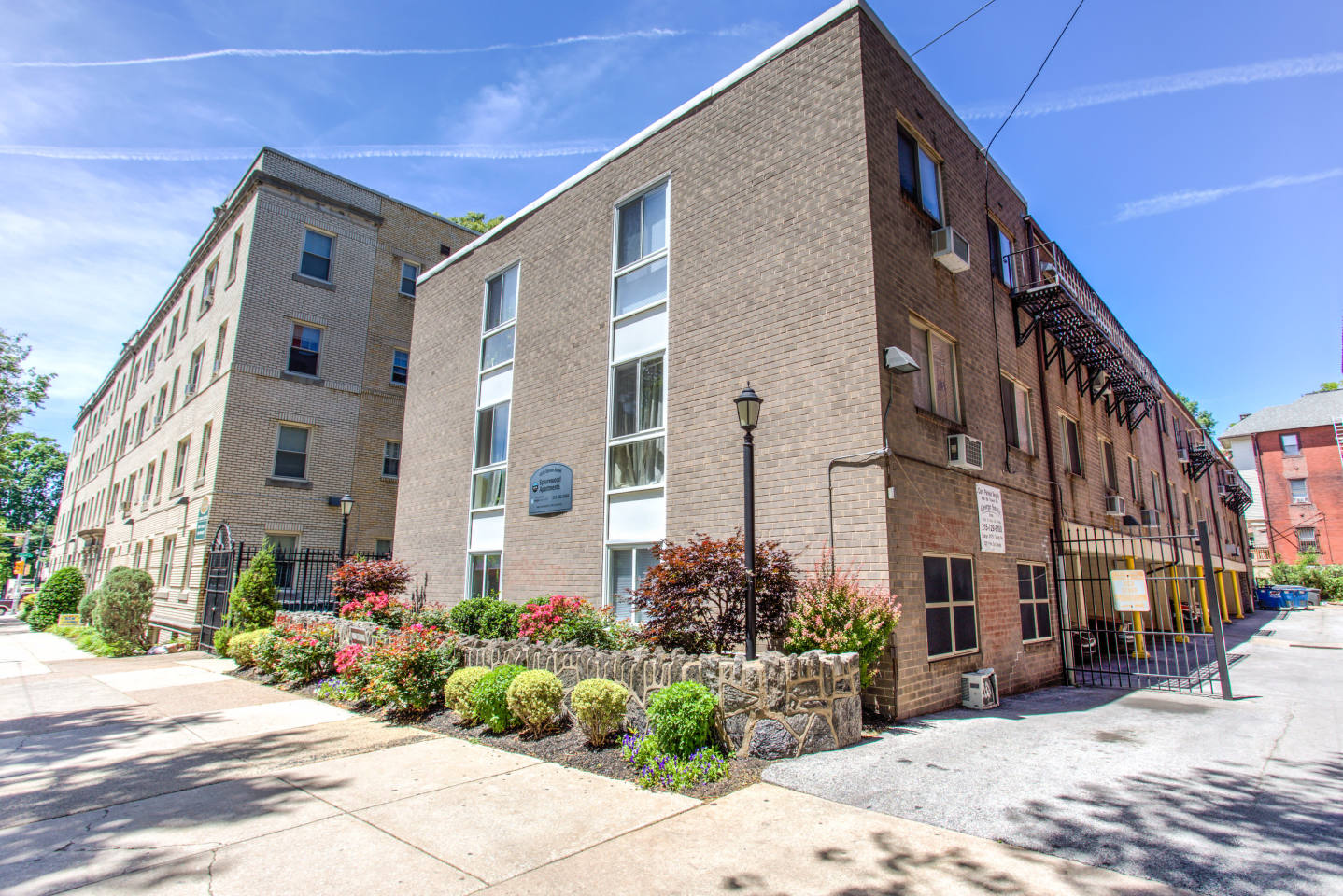 4105 Spruce Street Image 1