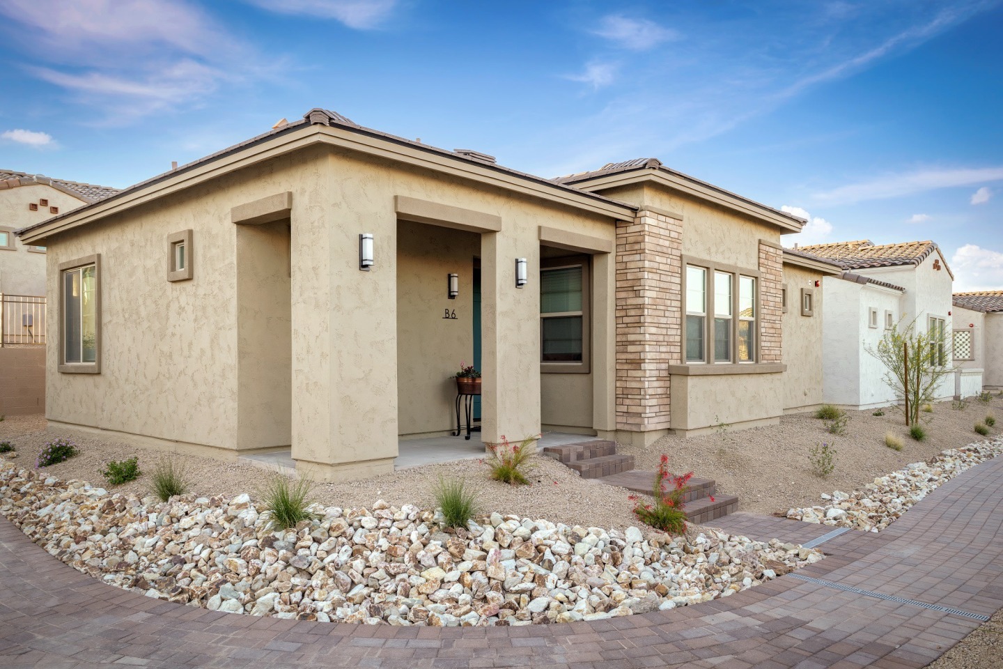 Pillar at Fountain Hills Image 22