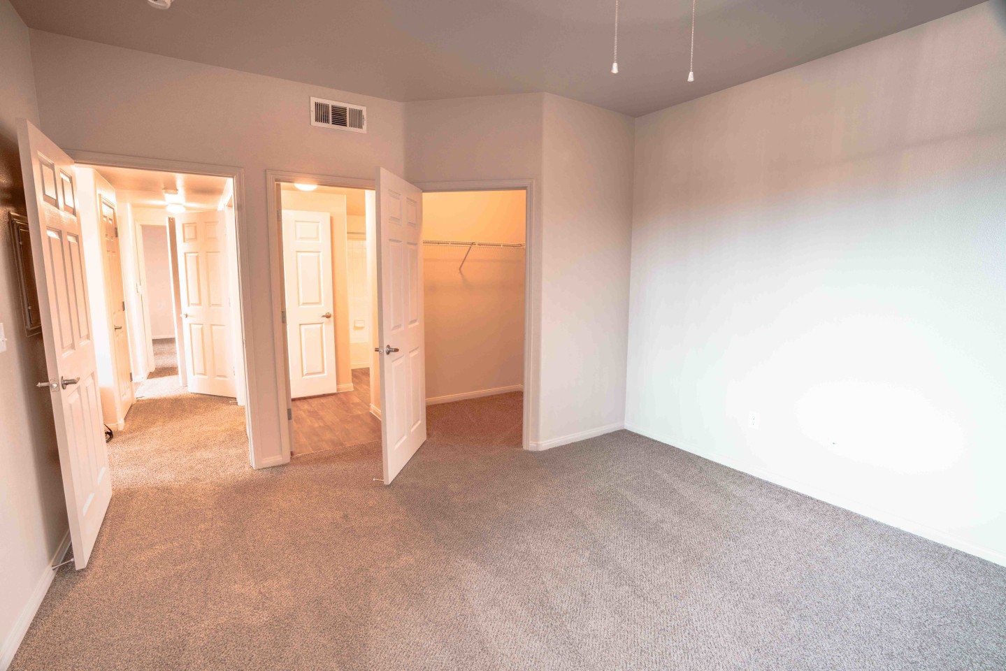 Coronado Bay Club Condo-Apartment Homes Image 68