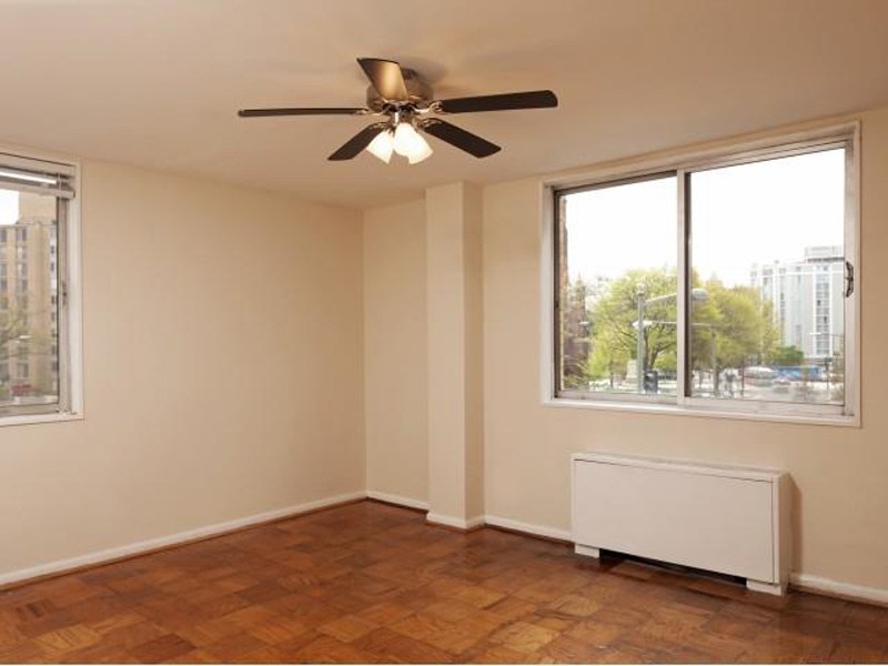 The Seville Apartments Image 14