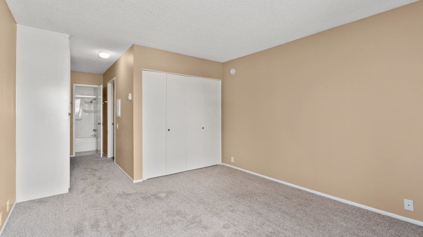 Vista Apartments Image 30