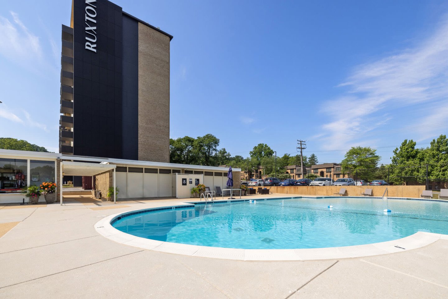 Ruxton Towers Apartments Image 39