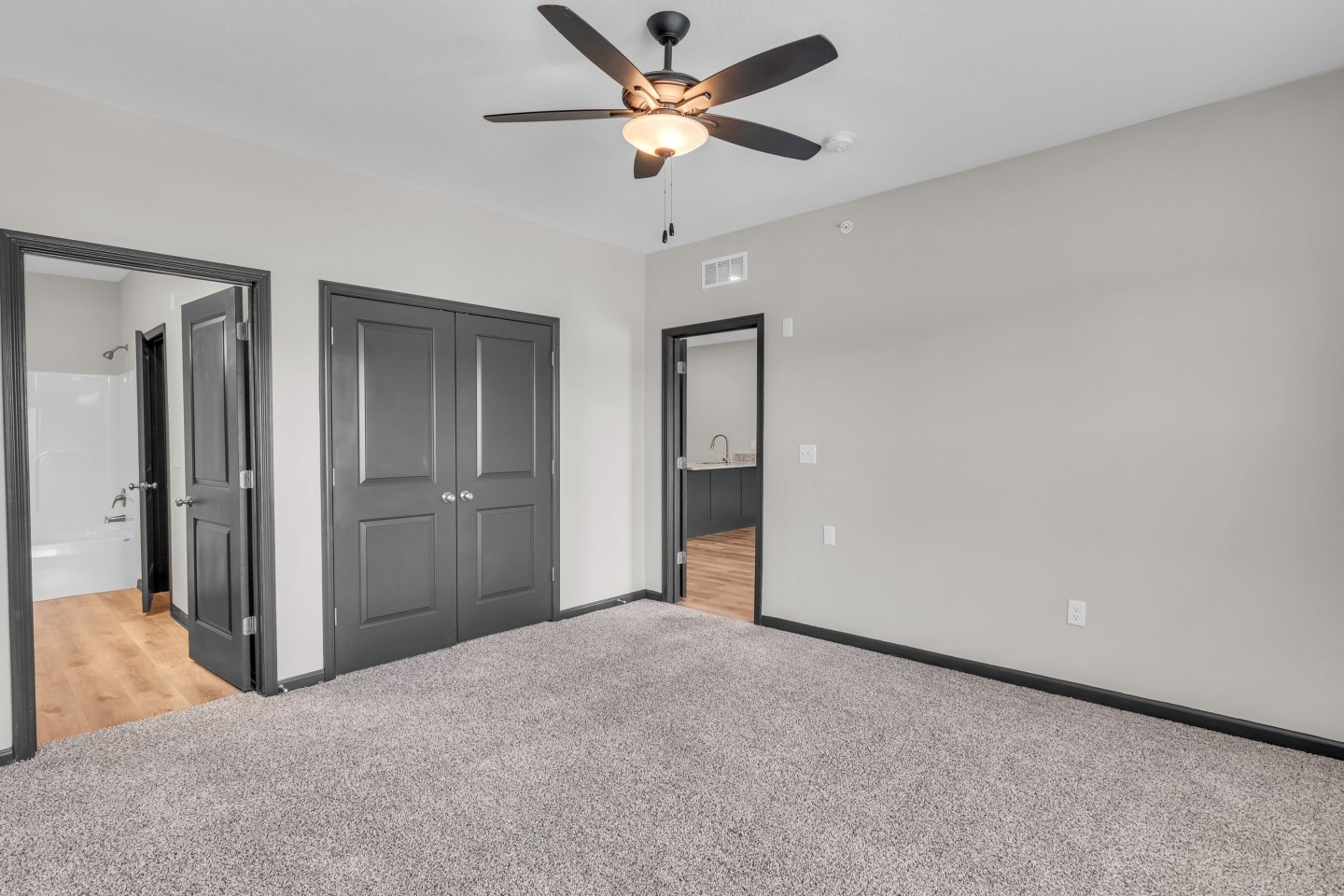 The Lofts at Old Towne Image 21