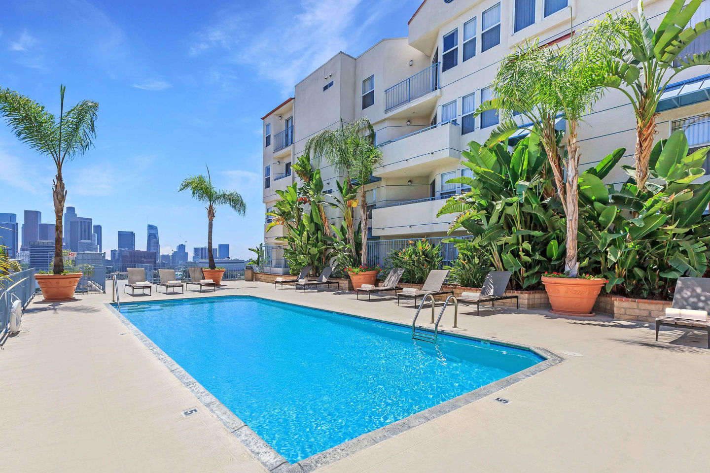 Skyline Terrace Apartments Image 14