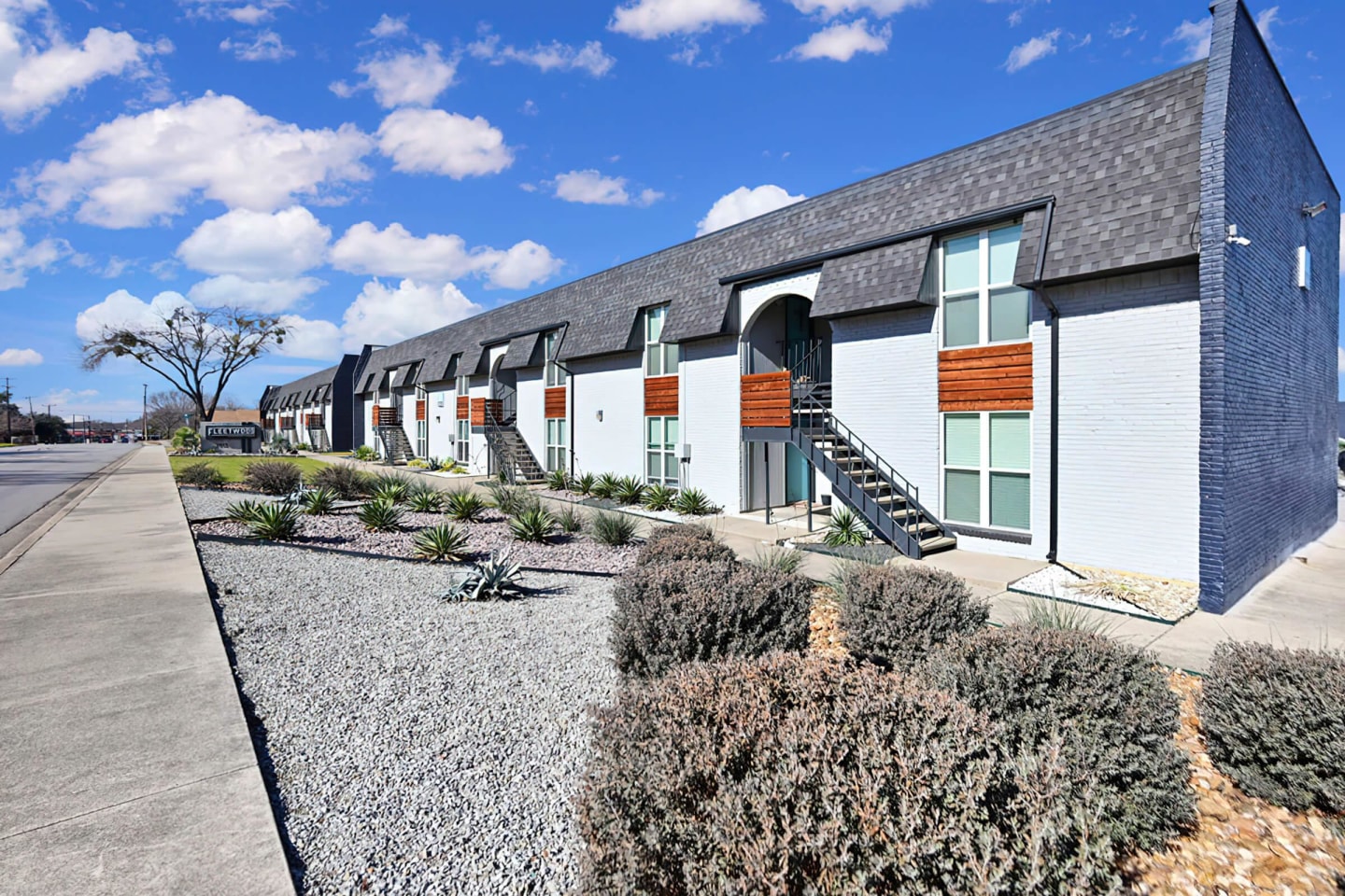 Fleetwood Apartment Homes Image 17