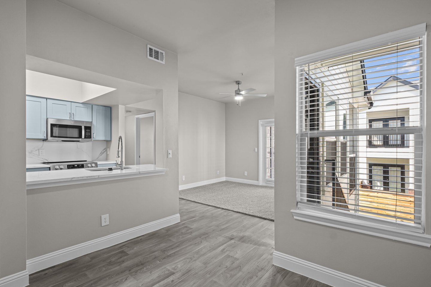Larkin Apartment Homes Image 52