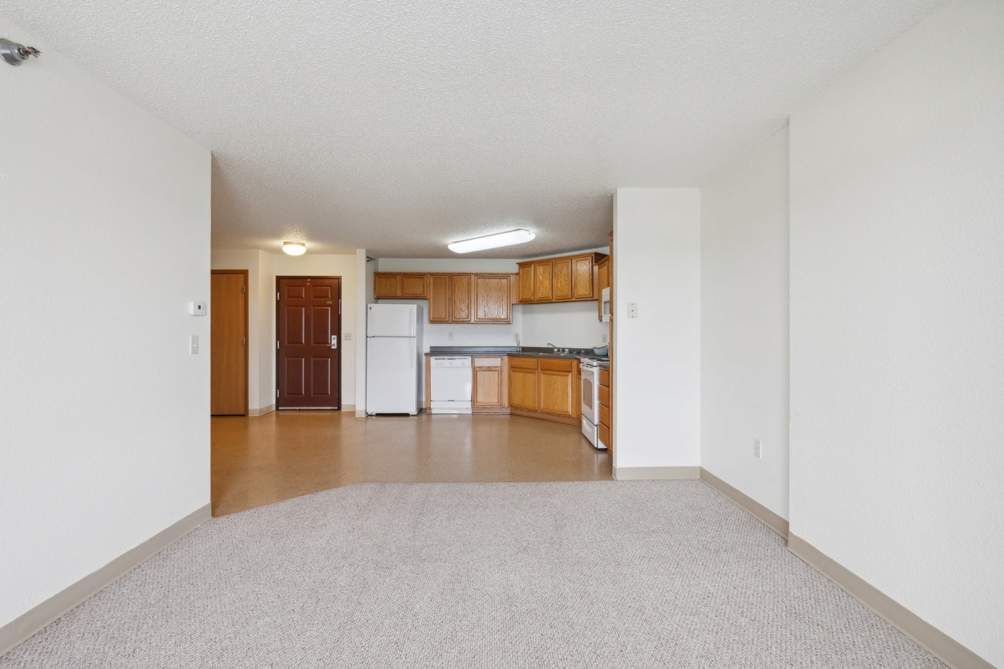Lakewood Apartments Image 1