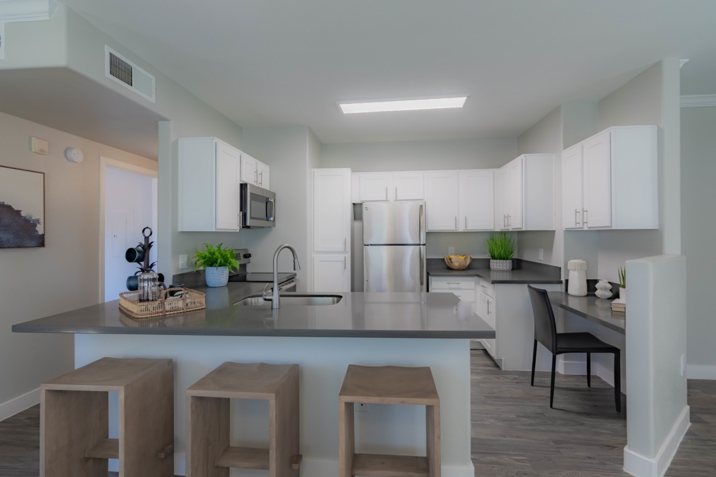 Allegro Apartments Image 1