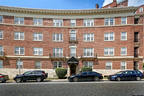 Guilford Manor Image 4