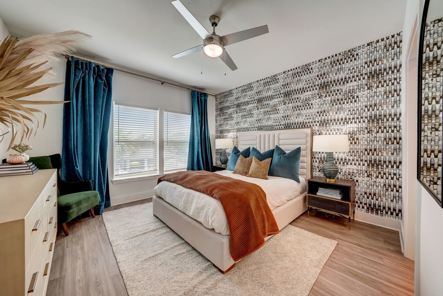 The Parian Luxury Apartments Image 26