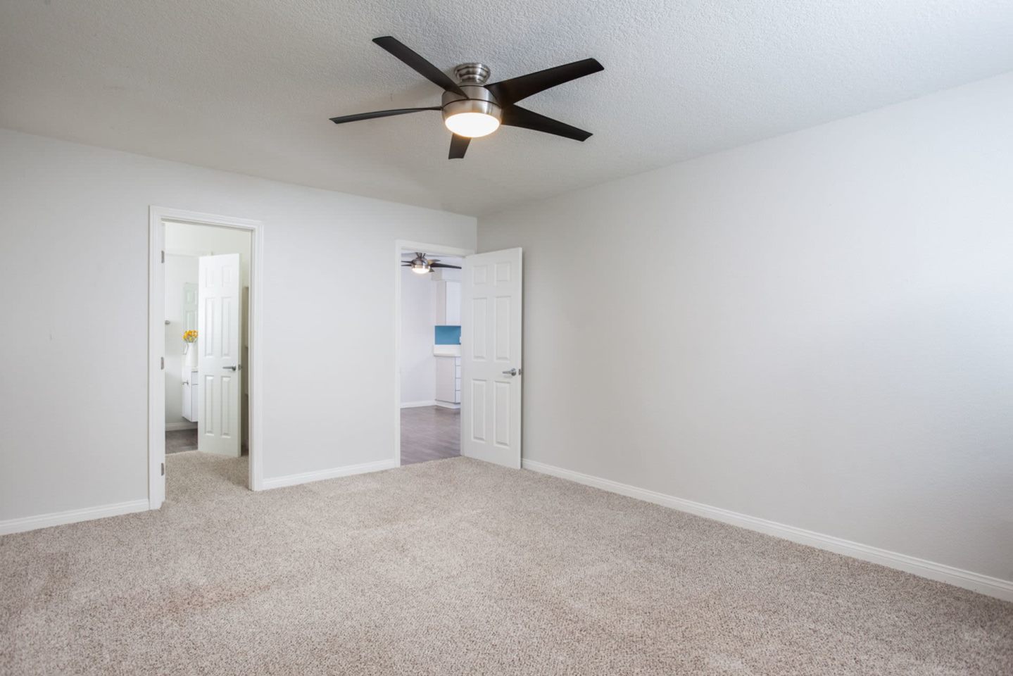 The 5800 Apartment Homes Image 17