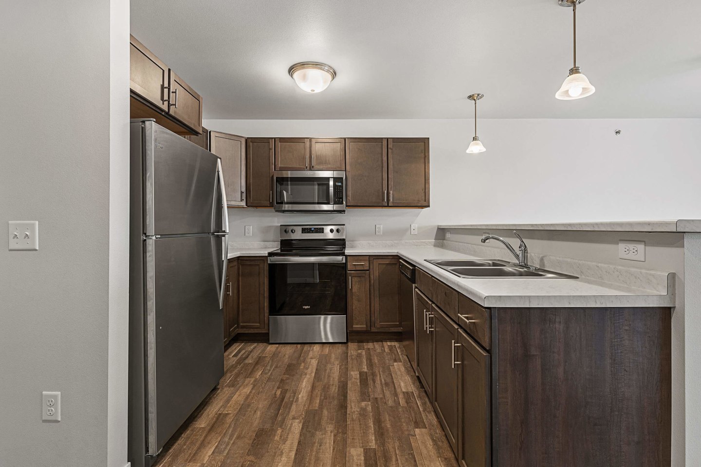 Red Rock Apartments Image 6