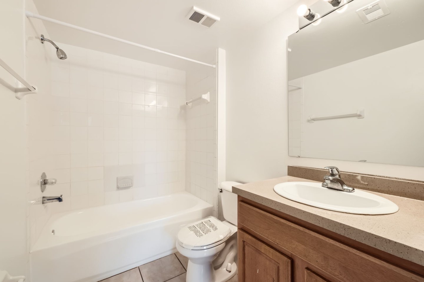 Affordable Housing - Golden Oaks Image 28