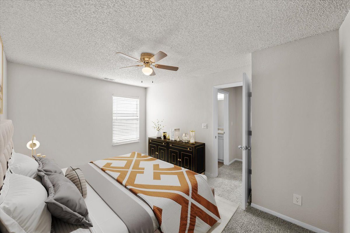 Active Adult - Cloverset Valley Apartment Homes Image 11