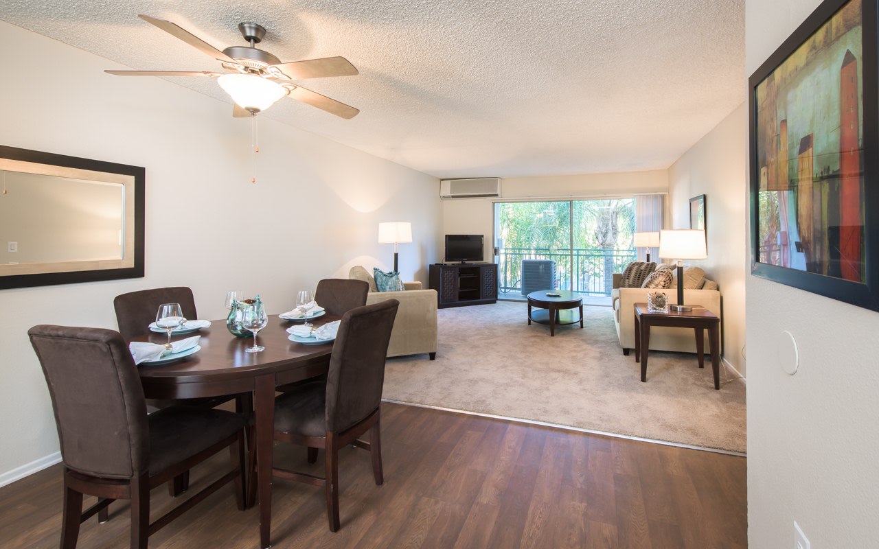 Tarzana Terraces Image 6