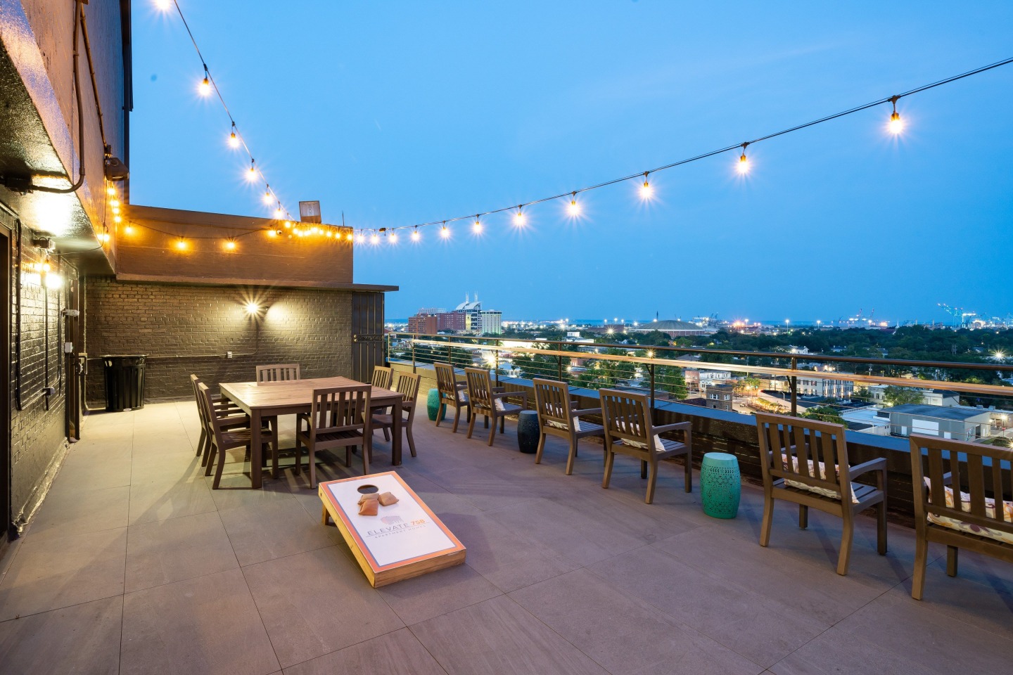 Elevate 758 Image 9
