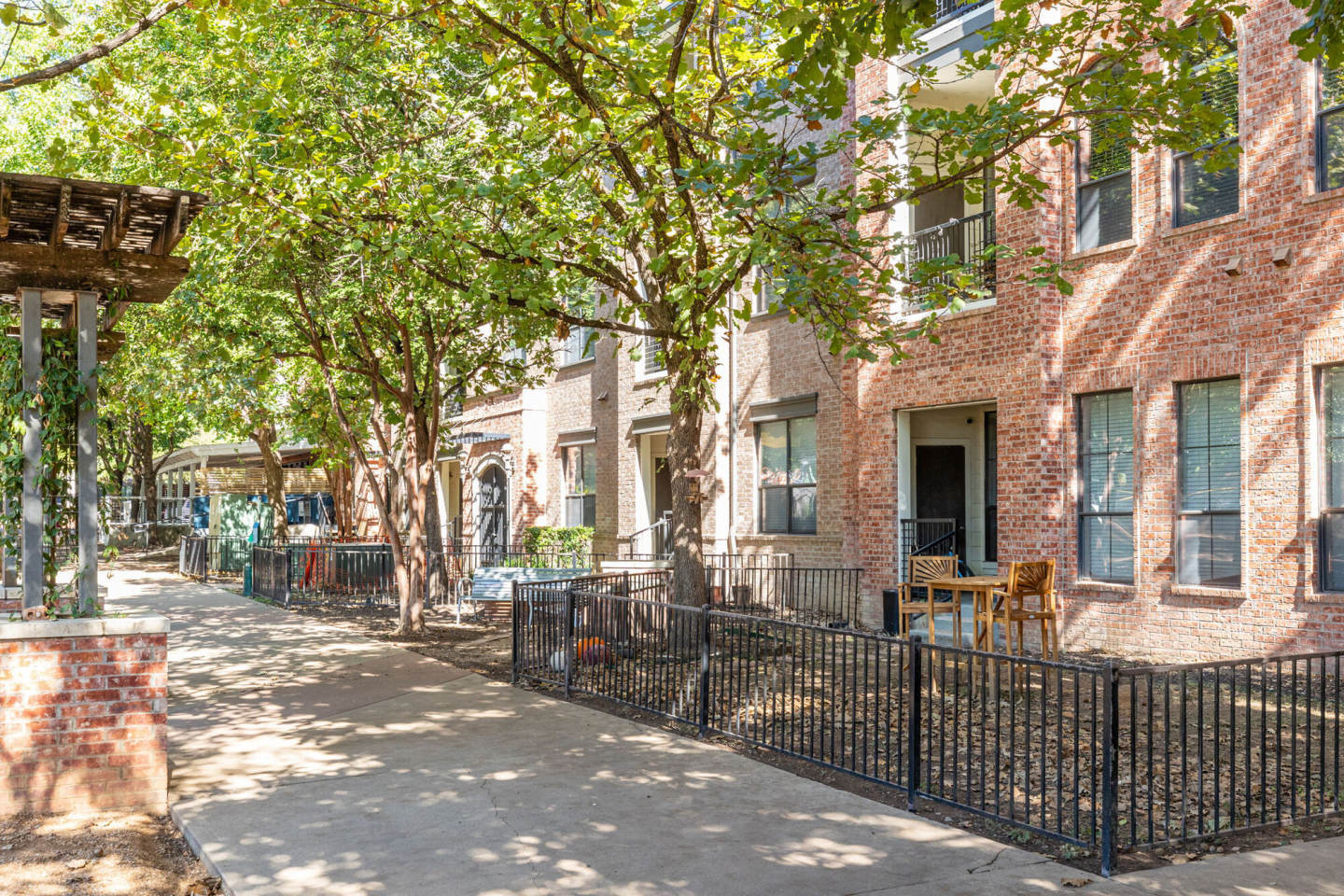 Residences at the Triangle Image 46