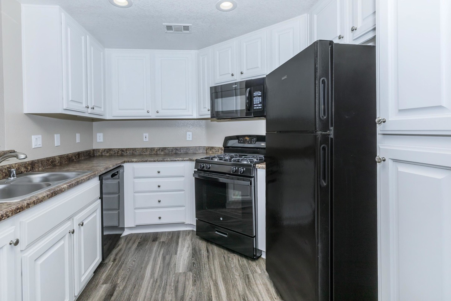Villas Antonio Apartment Homes Image 44
