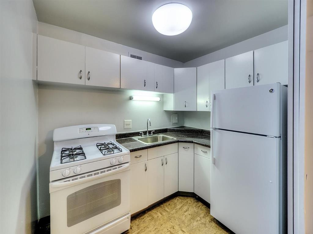 Prairie Shores - Bronzeville Image 4