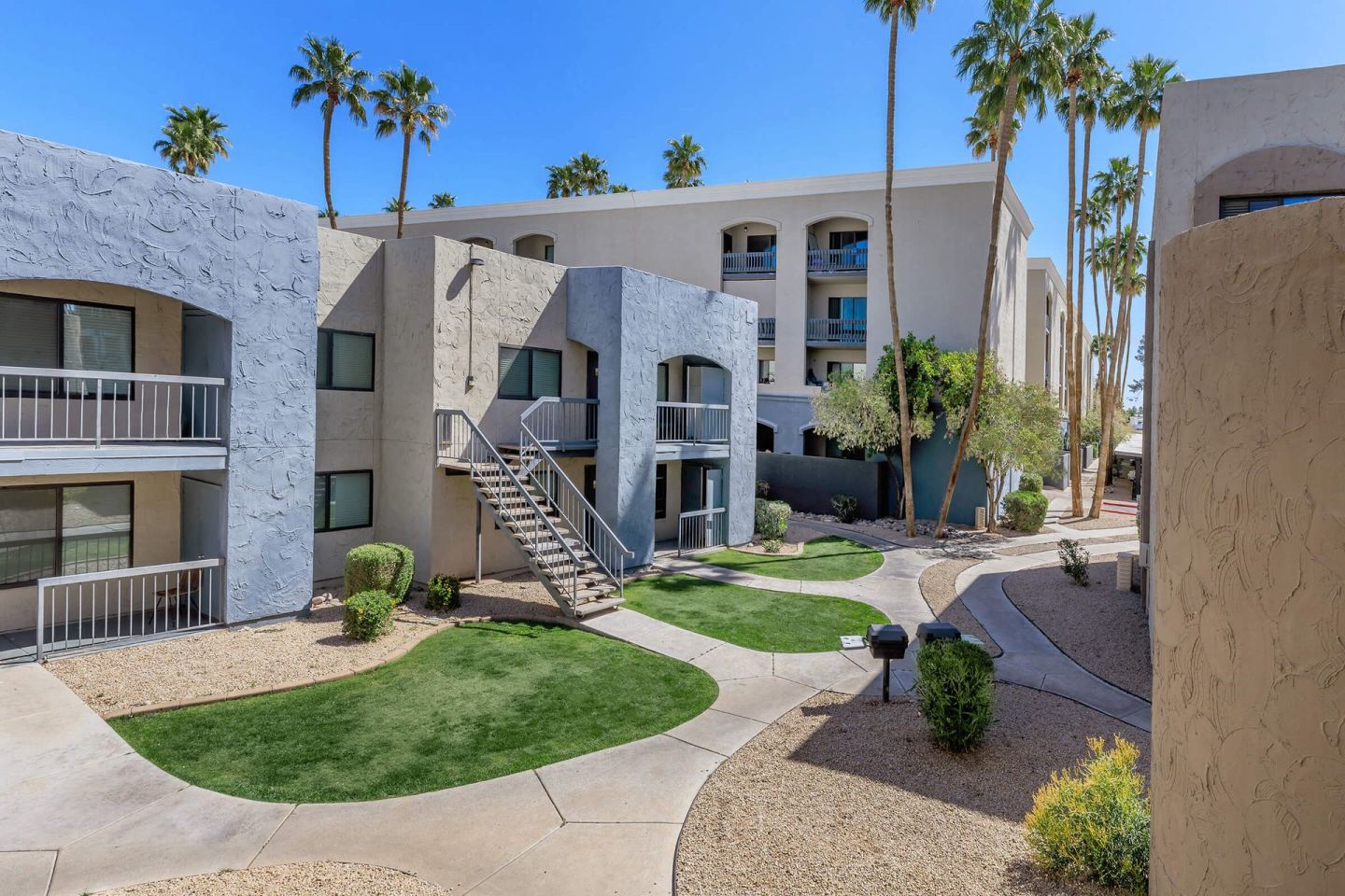 4127 Arcadia Image 15